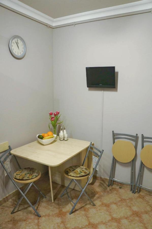 Apartments On Rynok Square, The Heart Of The City Lviv Luaran gambar